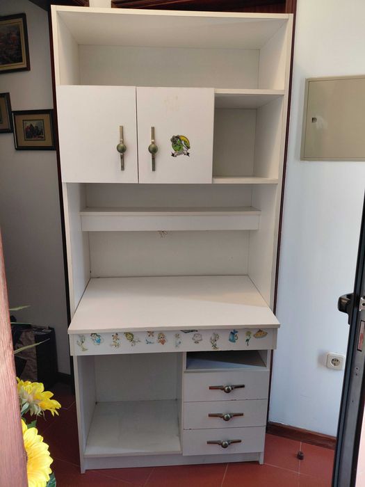 Secretária Com Móvel para Quarto de Jovem