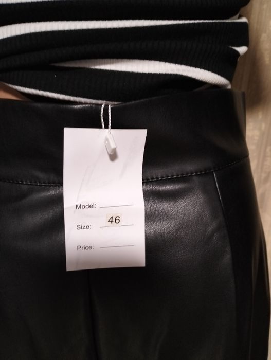 Спідниця штучна шкіра