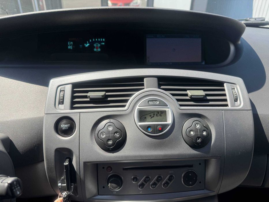 Renault Scenic 2007 2.0 Бензин 6-МКПП Розстрочка/Кредит/Лізинг