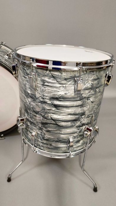 Ludwig Super Classic Maple USA vintage 70s–22/13/16 Sky Blue Pearl –Blue/Olive Badge