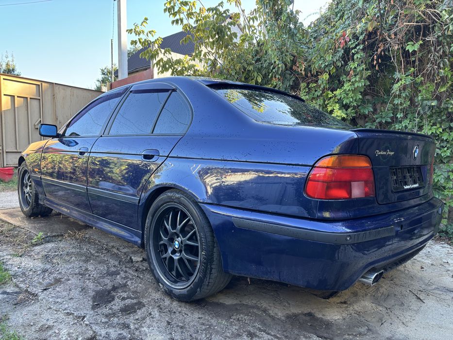 Продам bmw e39 m52b25 целиком или под разбор