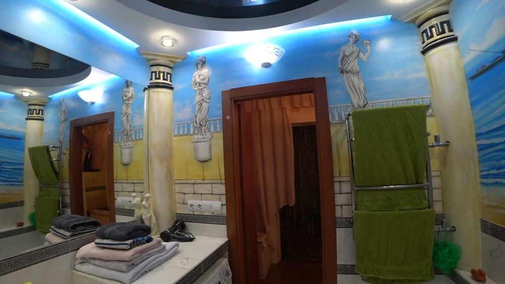 2 комнатная - 1 этаж, ул Братиславская, центр Серца, рынок Троещина!