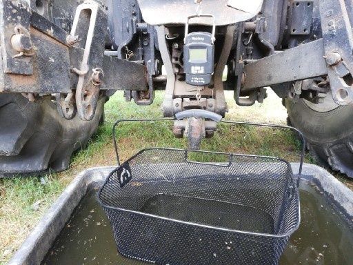 Waga do procentowego określania skrobii w ziemniakach