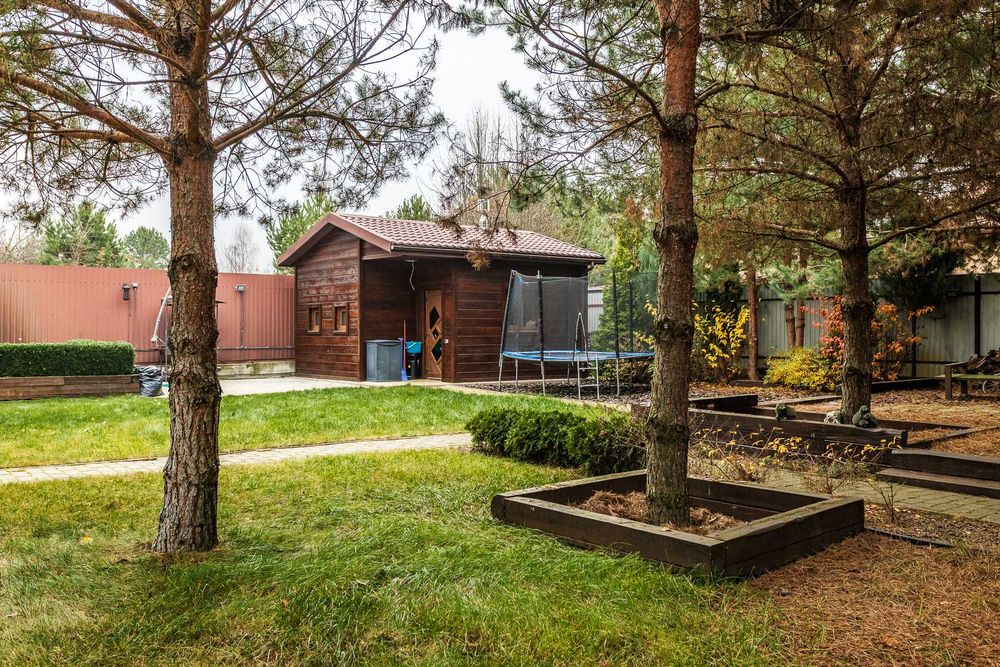 Продаж БУДИНКУ  в Гореничах 180 м2 на 10 соток