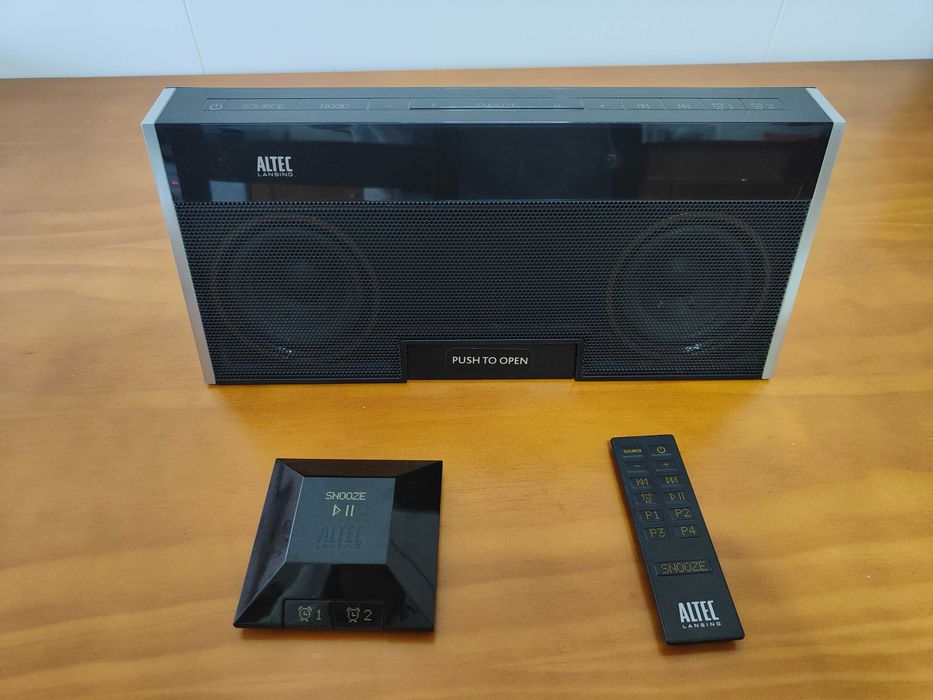 Altec Lansing M402