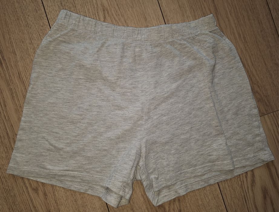 Krótkie spodenki H&M r. 134
