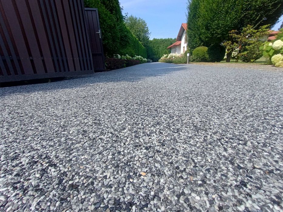 Posadzki żywiczne, kamienny dywan , profile , kruszywo ,żywica