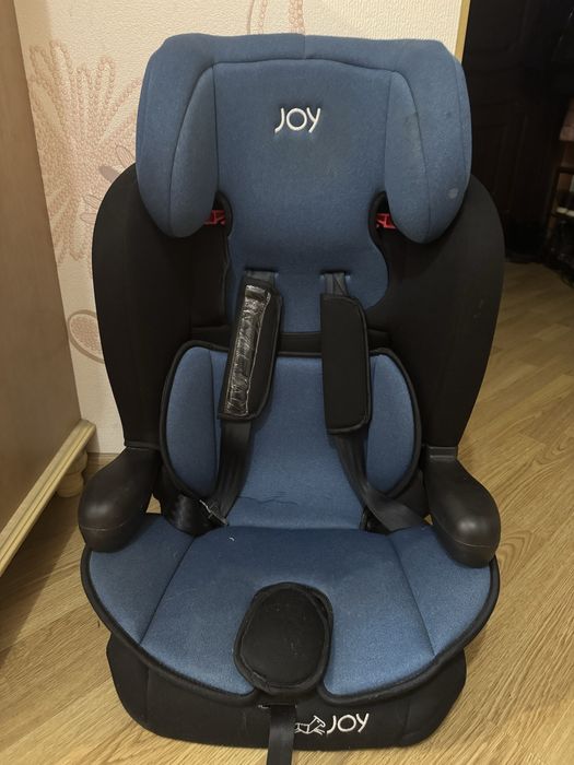 Дитяче автокрісло JOY універсальне, вага дитини 9-36 кг (25790)