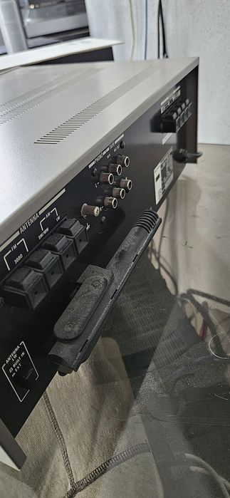 Sony STR- 313 L amplituner