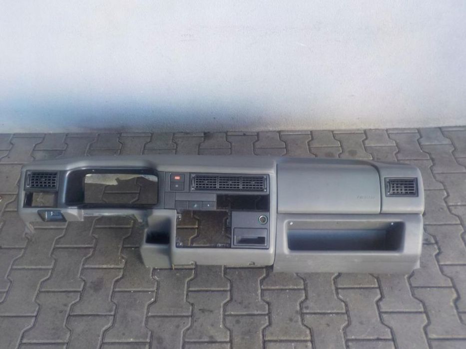 VW T4 MULTIVAN DESKA KOKPIT MIĘKKA ŁADNA AIRBAG