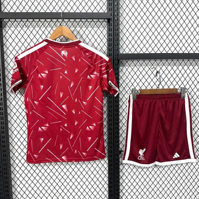 Komplet dziecięcy LIVERPOOL! Szybka wysyłka! Możliwy nadruk!