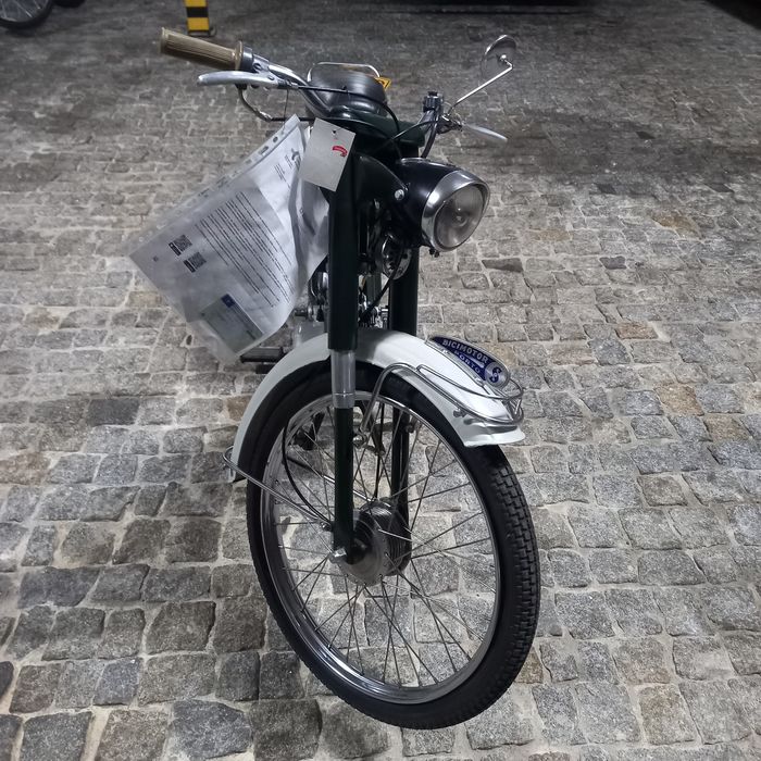 Sachs Saxonette  .