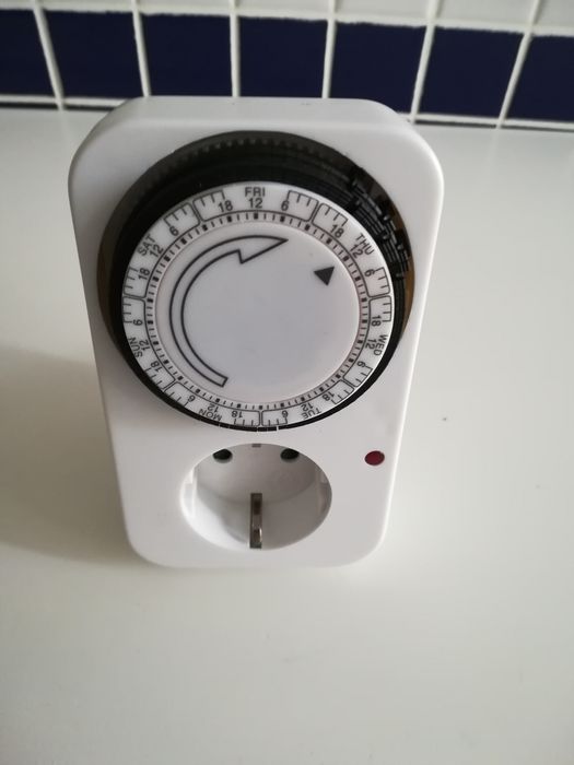 Tomadas com Relógio