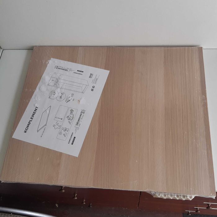 Prateleira Nova IKEA Complement efeito Carvalho velatura branca 50x58cm