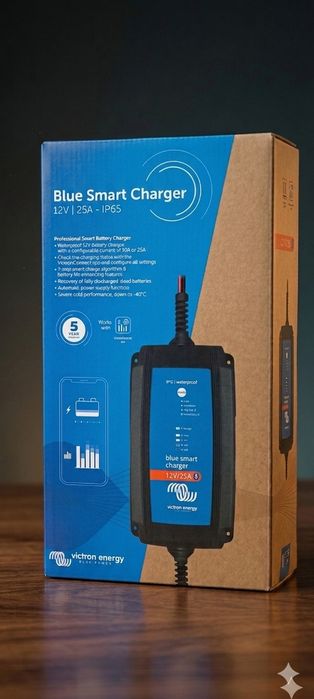 Зарядний пристрій Victron Energy Blue Smart IP65 12V 25A