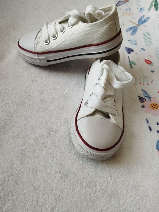 Trampki dziecięce białe