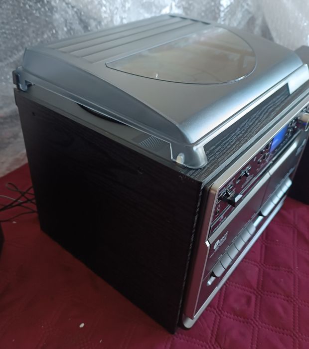 Програвач вінілу, стереосистема Auna 388-BT, MP3, FM, SD, AUX, касета