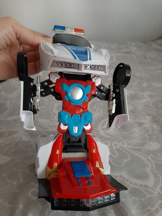 Zabawka na baterie Transformers- policja