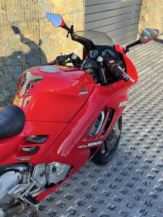 HONDA CBR 600 F  Україська реєстрація !!!