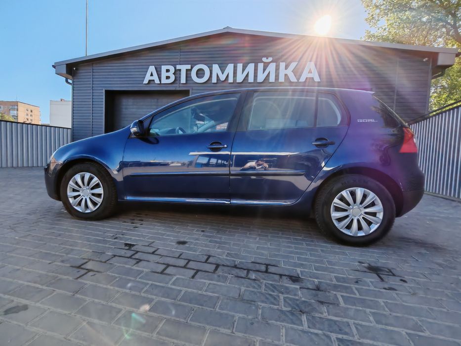 Volkswagen Golf 5 1.6 mpi