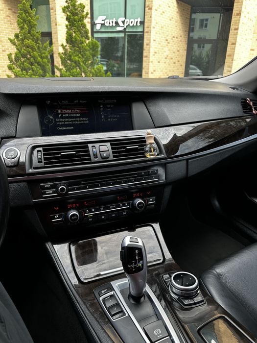 BMW F10 528i 2013