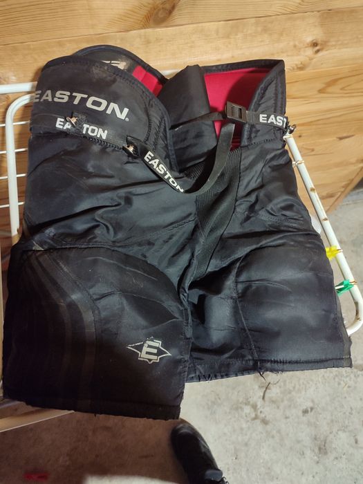 нагрудник, шорты, гетры, налокотники, наколенники, полевые и вратарски