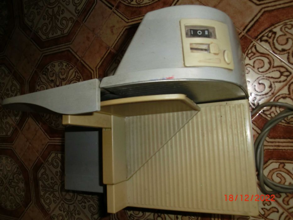 Cortadora de carnes, etc.