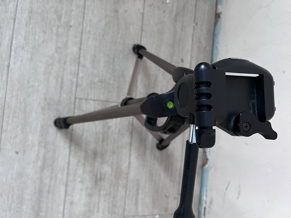 Штатив для зйомок