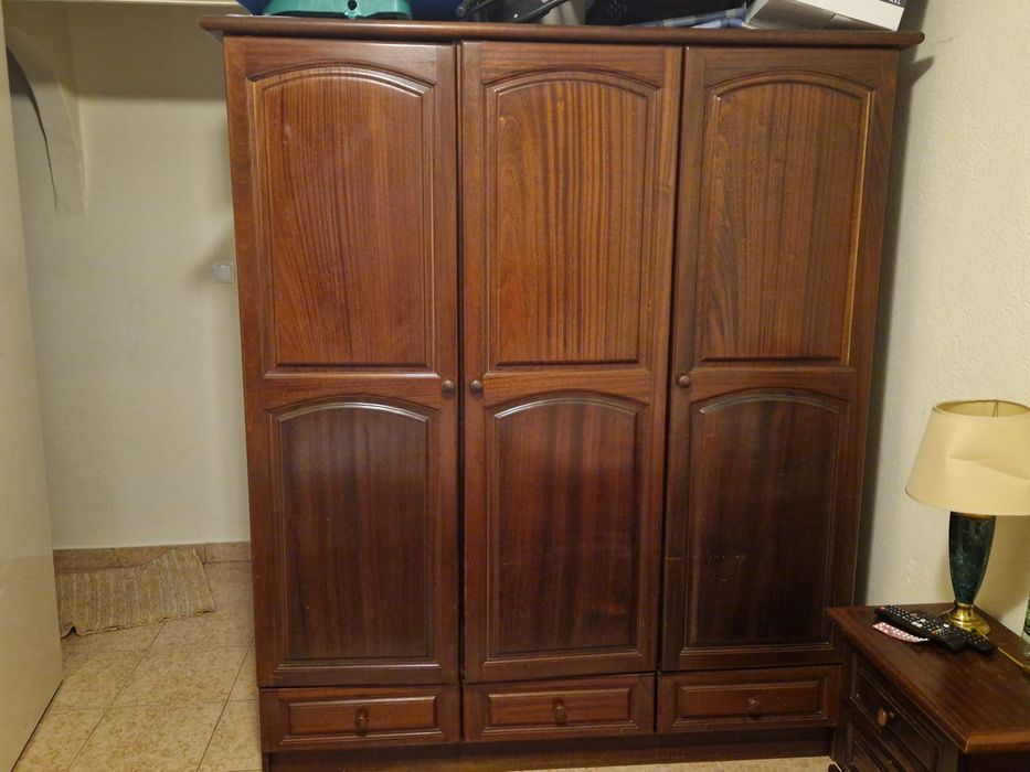 Moveis Antigos para venda