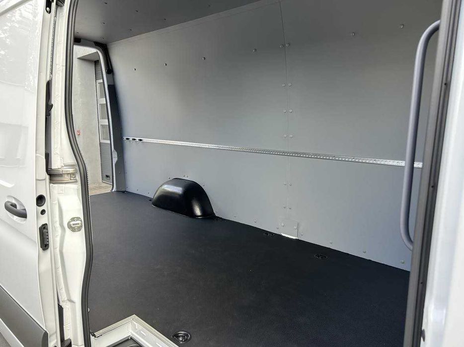 Wynajem busa Mercedes Sprinter  Inowrocław