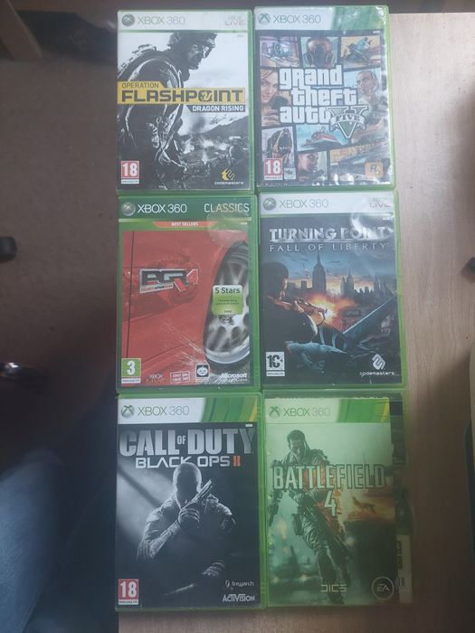 Xbox 360 slim 250Gb + Comando + 2 Jogos