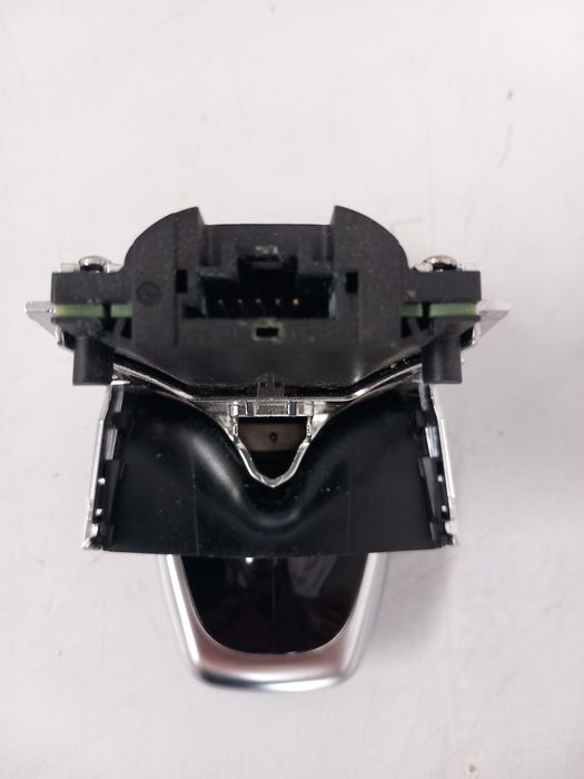 Comando controlo multimédia multifunções Mercedes Classe C W205