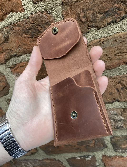 Skorzany minimalistyczny portfel unisex