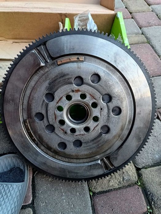 комплект зчеплення opel astra j 1.7 cdti 92 kw