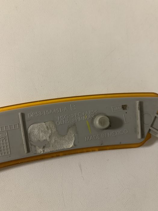 Отражатель, катафот, відбивач Linkoln MKZ