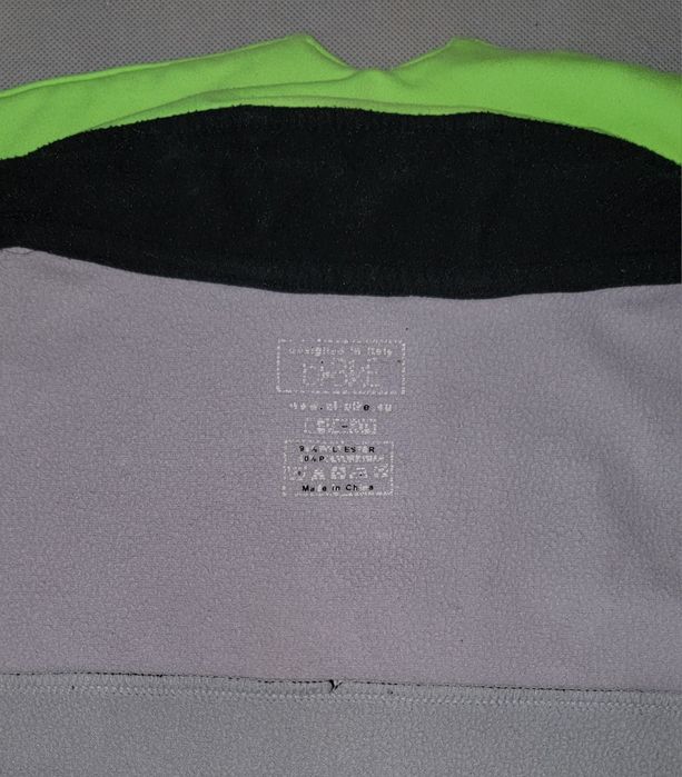 Спортивна, вело куртка, розмір L-XL