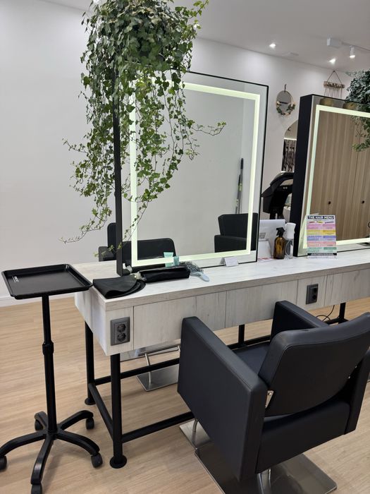 Cabelereiro bancada em ilha