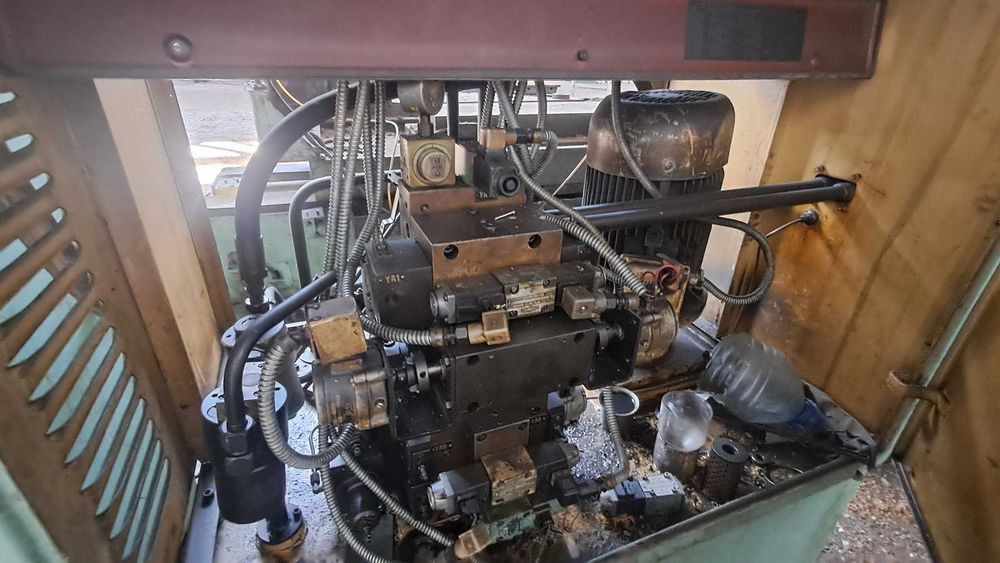 3Д725 плоскошлифовальный станок ( 12грн. за 1кг.)