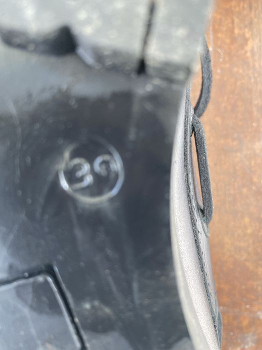 Sapatos homem  em pele novos /FOUR WINDS