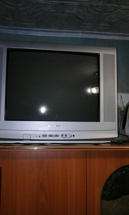 Продам телевизор Sharp