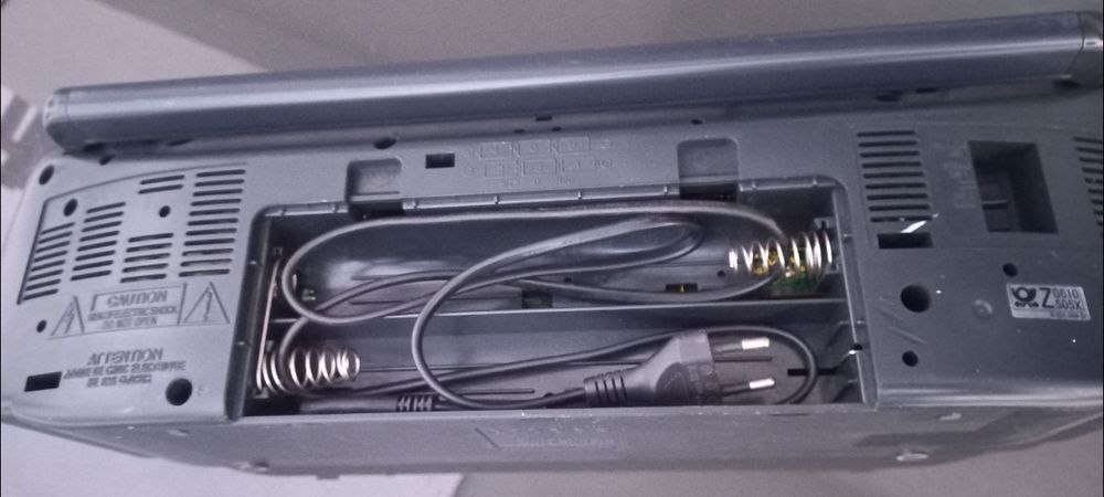 Radio Magnetofon SONY CFS-201L na kasetę Jamnik