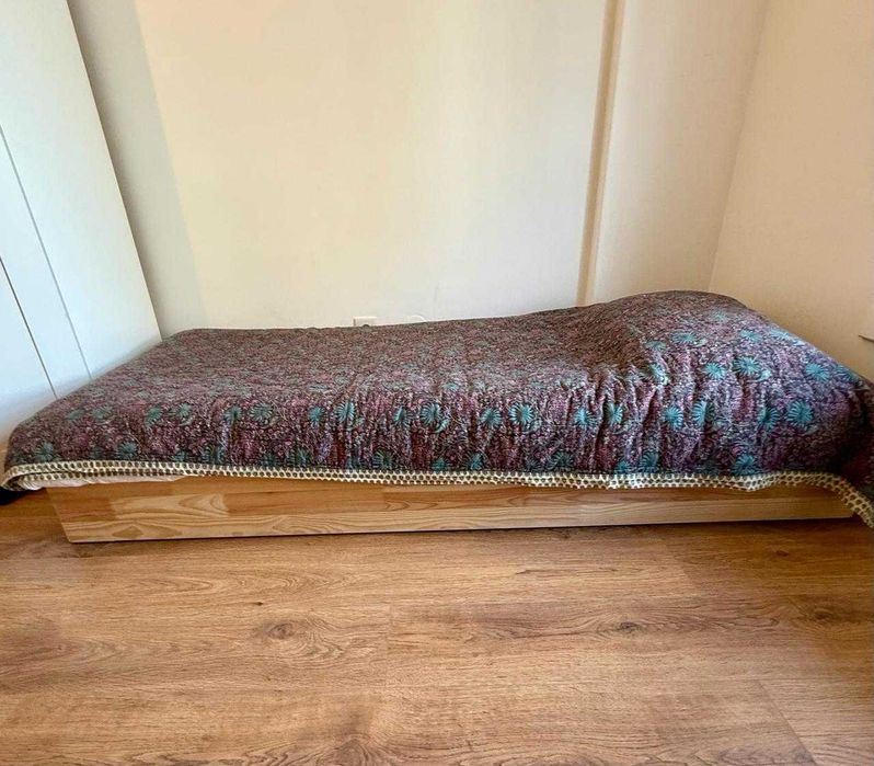 Cama e colchão IKEA 2m x 90cm como nova