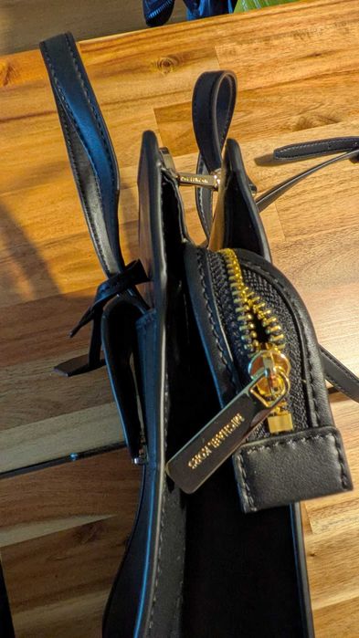 Mala Michael Kors Original – Nunca Usada – Preta/Ferragens Douradas