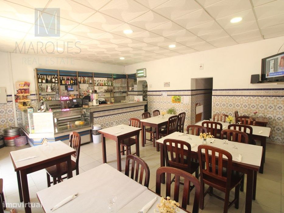 Restaurante em Sarilhos Grandes