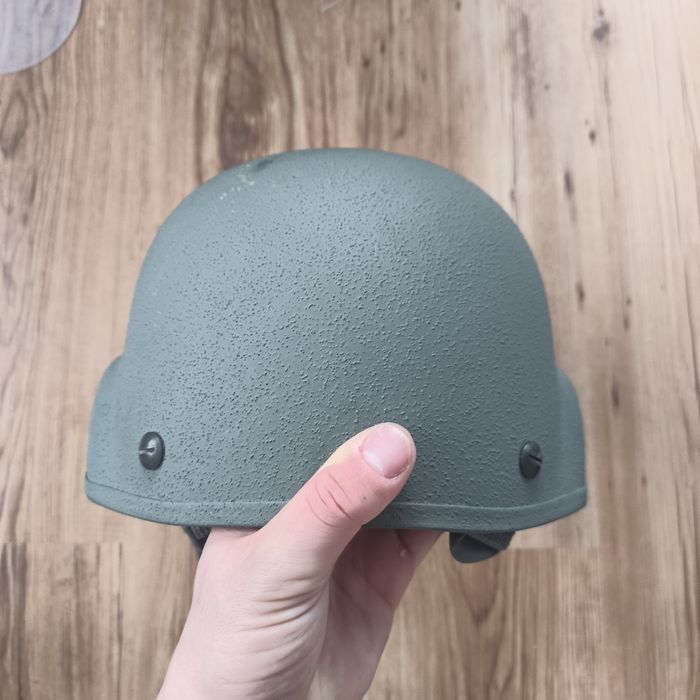 Hełm US army w stanie bardzo dobrym