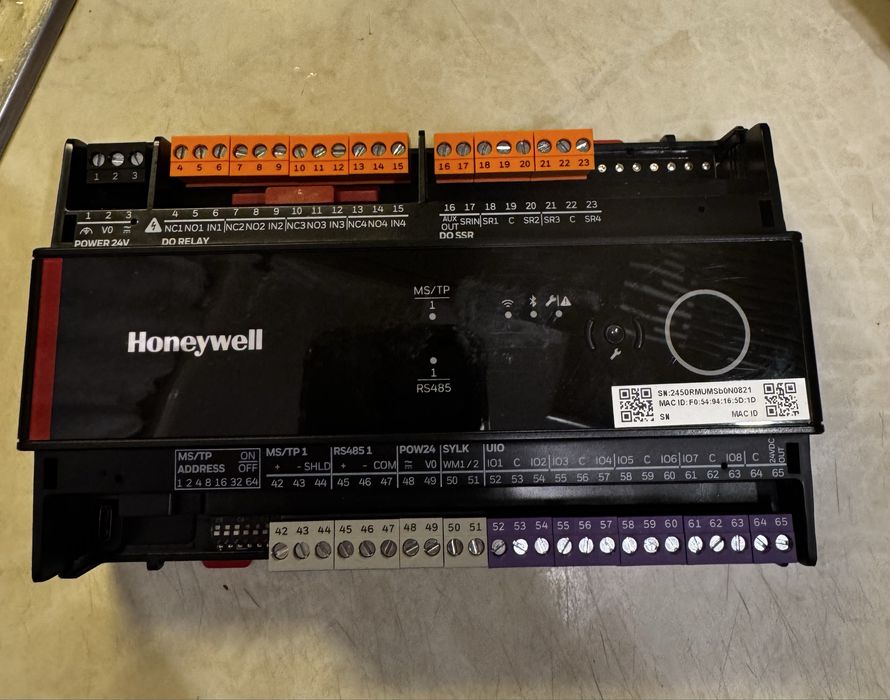 Honeywell контроллер UN-RS0844MSB24NMC новий
