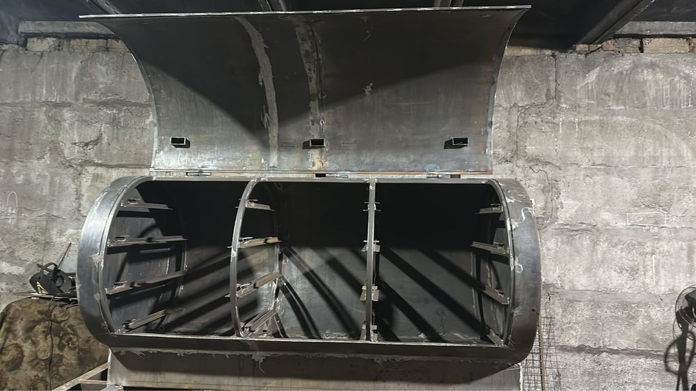 Смокер  бочка барбекю коптильня чаны мангалы