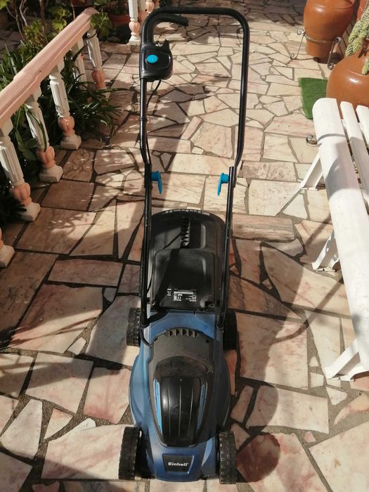 Corta relva Einhell 930