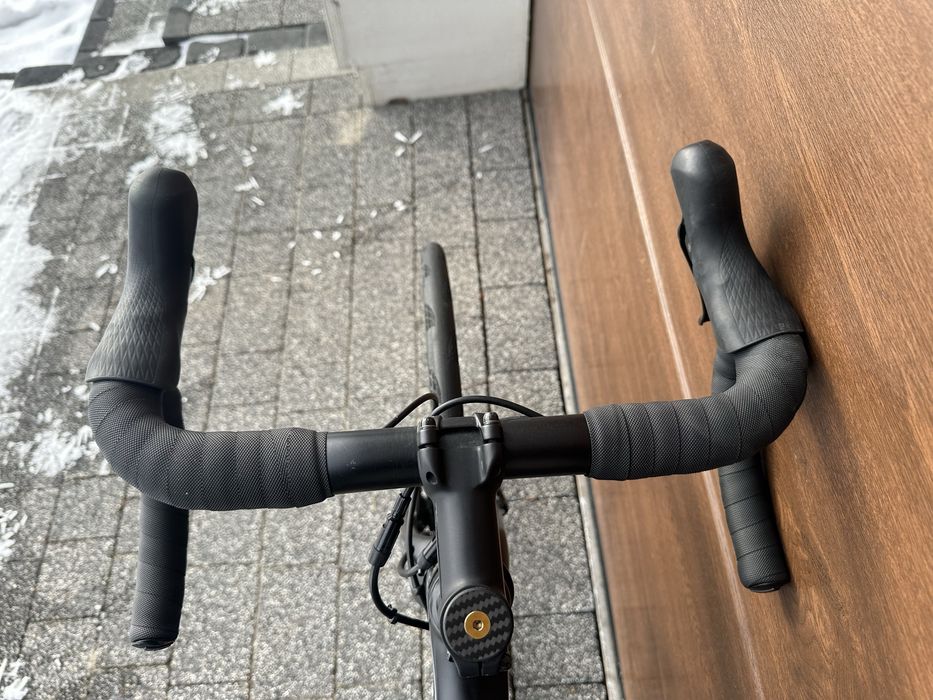 Kross Vento 8.0 S – 7,5 kg – karbon, 105, stożek 50 mm, pomiar mocy