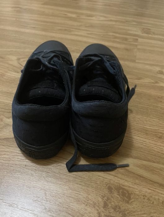 Sapatilhas Converse pretas